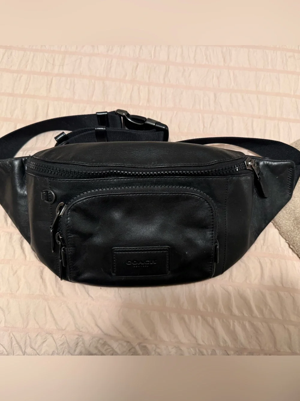 Coach Black Leather Men's Waist Belt Bag - Picture 3 of 5